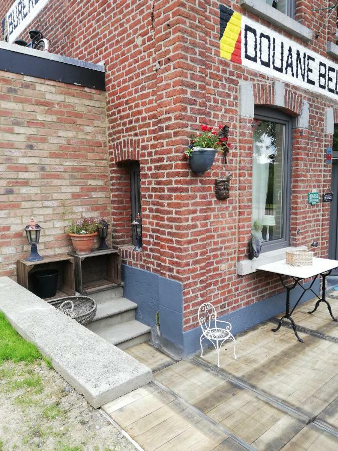 La Petite Douane Villa Massembre Exterior photo